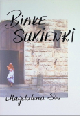 Białe sukienki