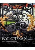 Pod opieką muz