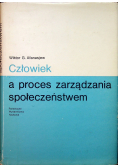 Człowiek a proces zarządzania społeczeństwem