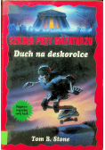 Szkoła przy cmentarzu Duch na deskorolce