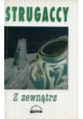Z zewnątrz