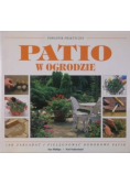 Patio w ogrodzie