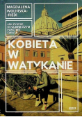 Kobieta w Watykanie