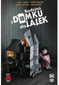 Rodzina z domku dla lalek