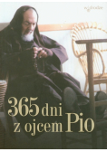365 dni z ojcem Pio