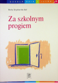 Za szkolnym progiem