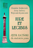 Iure et legibus