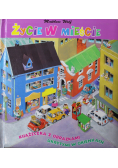 Życie w mieście Książeczka z obrazkami ukrytymi w okienkach