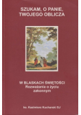 Skarb w glinianych naczyniach w blaskach świętości