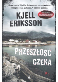 Przeszłość czeka