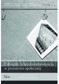 Człowiek z niepełnosprawnością w przestrzeni społecznej Tom 11