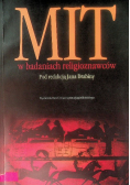 Mit w badaniach religioznawców