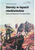 Sieroty w łapach niedźwiedzia