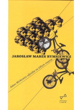 Adam Mickiewicz odjeżdża na żółtym rowerze
