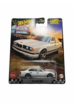 Hot Wheels Boulevard JBL24