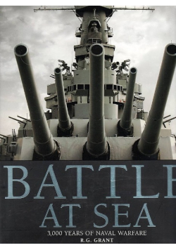 Battle At Sea : 3,000 Years of Naval Warfare