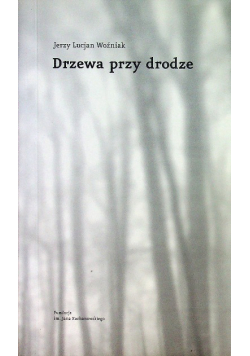 Drzewa przy drodze