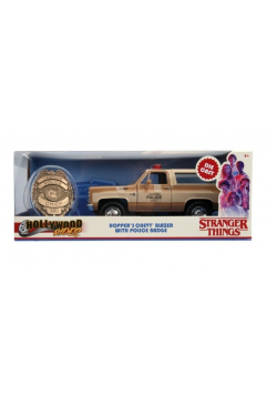 Stranger Things 1980 Chevy K5 1:24