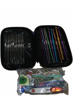 Zestaw do szydełkowania w etui