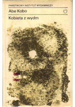 Kobieta z wydm